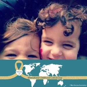 Meet your Posher, Lara